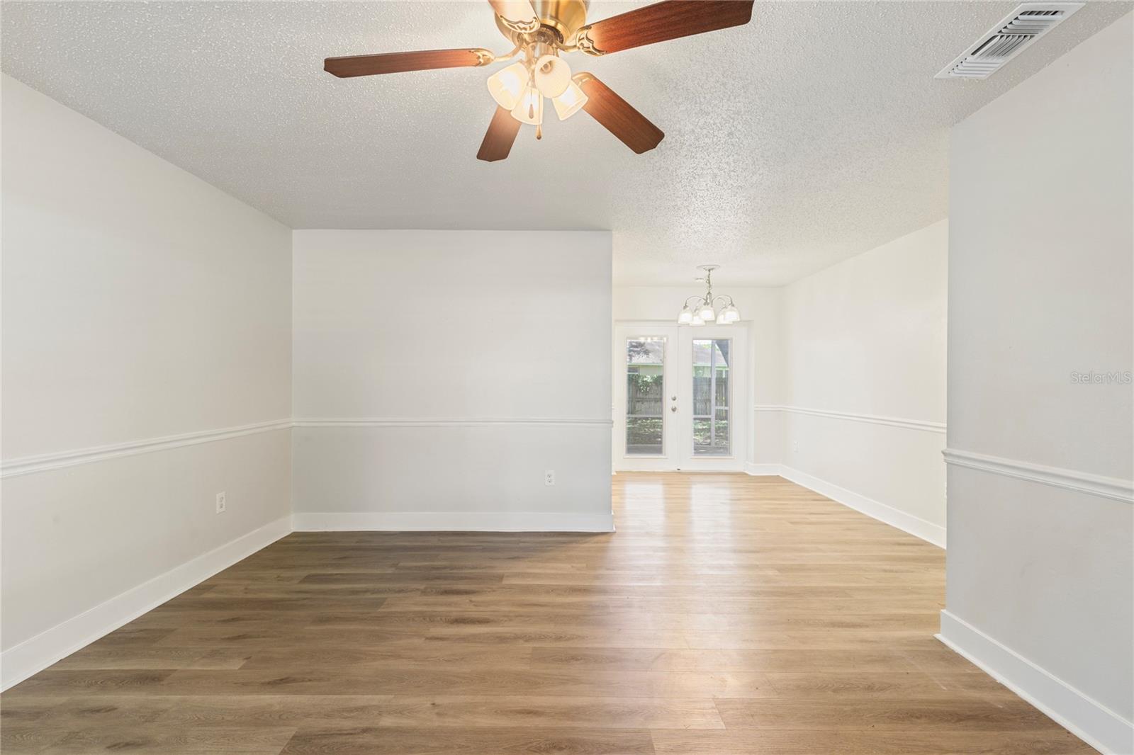 4680 CRONIN DR — photo 8