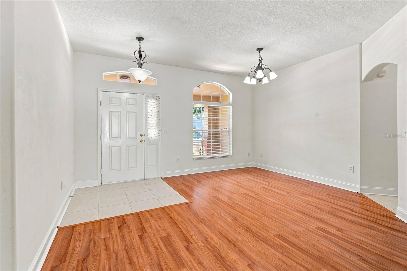 30501 IVERSON DR — photo 9