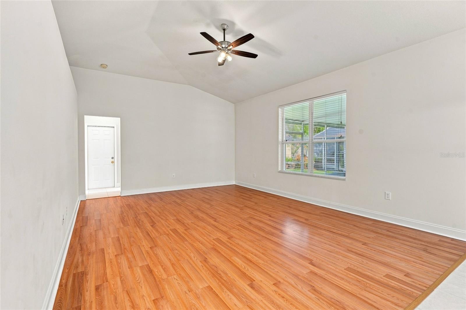 30501 IVERSON DR — photo 23