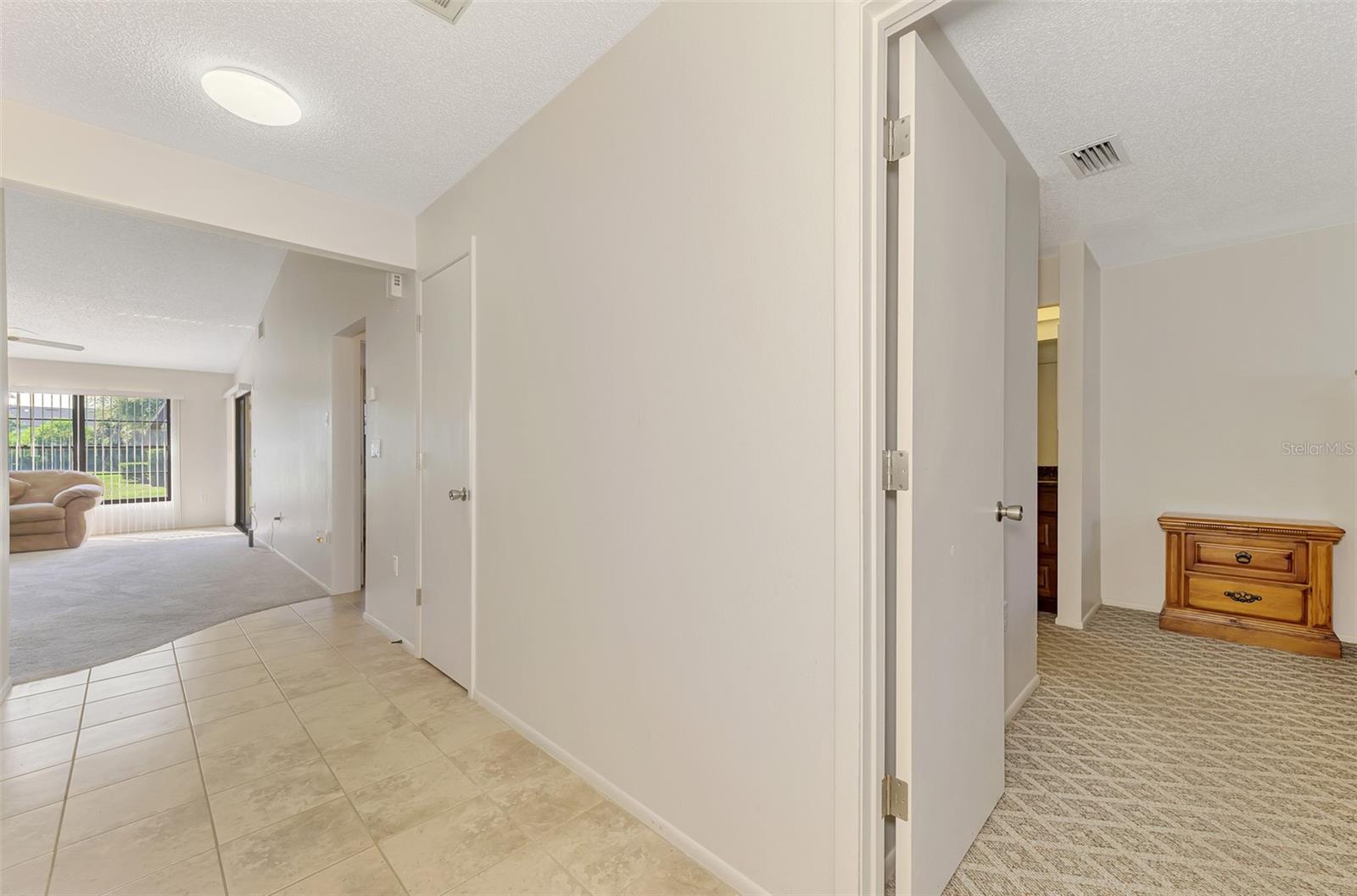1211 CAPRI ISLES BLVD #14 — photo 9