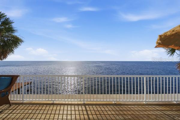 6421 DRIFTWOOD DR — photo 10