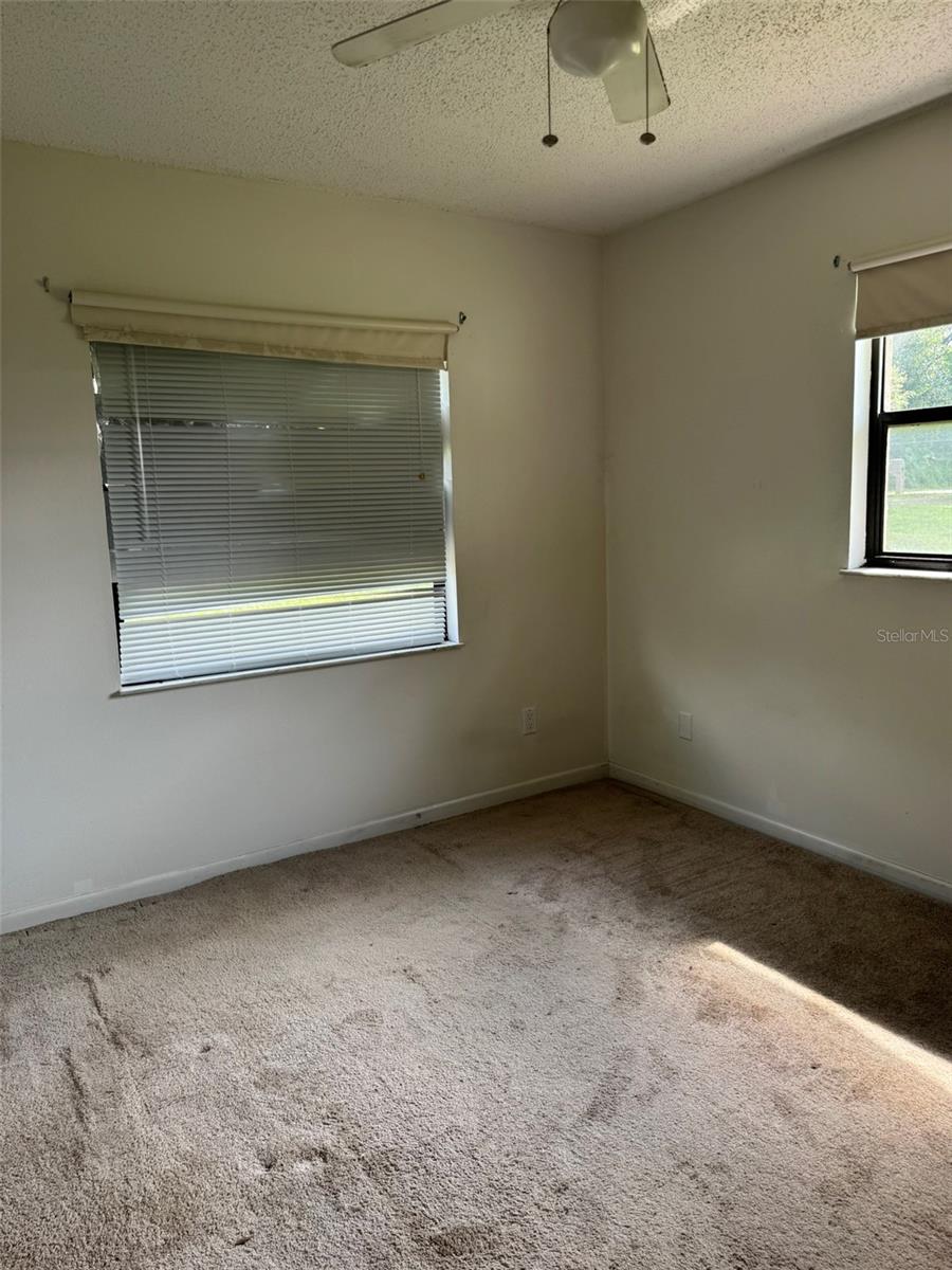 38745 CAMBRIDGE DR — photo 11