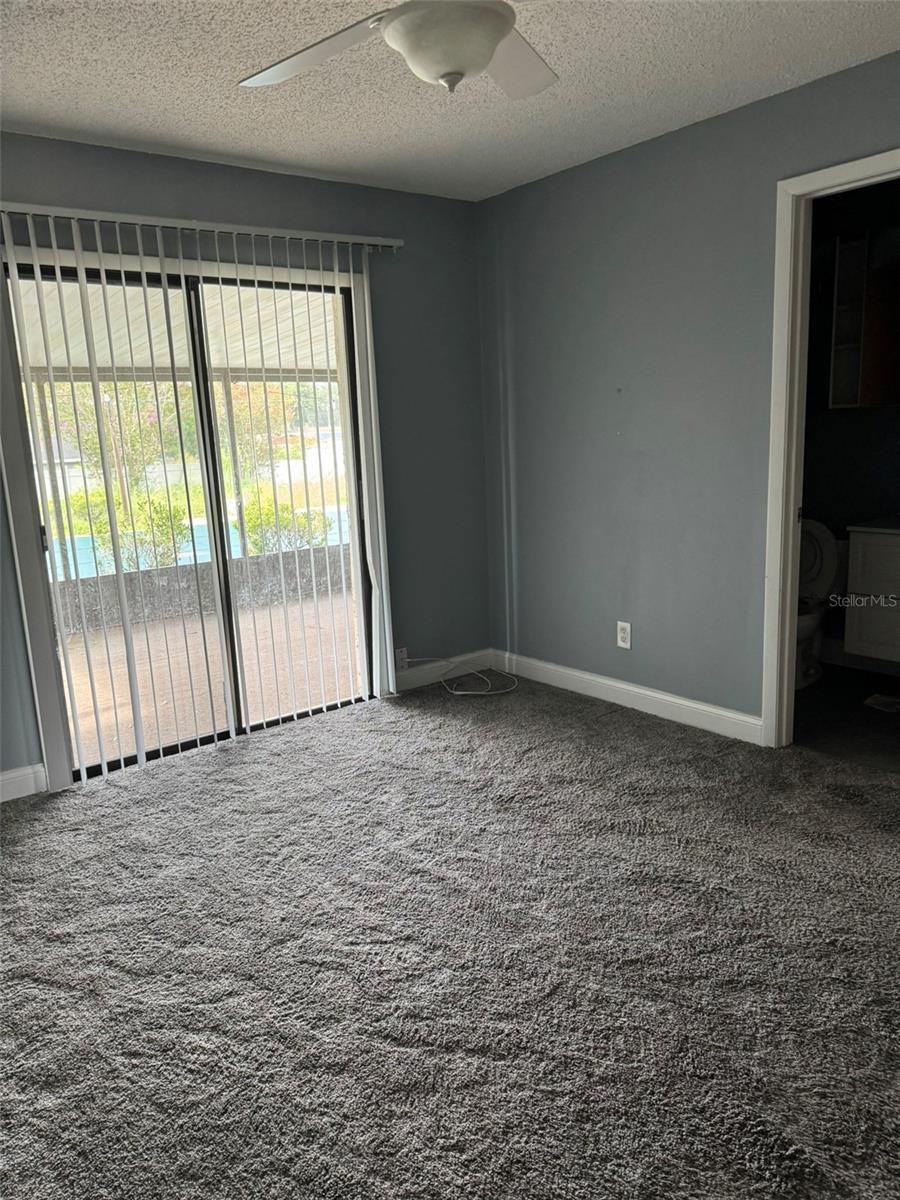 38745 CAMBRIDGE DR — photo 18