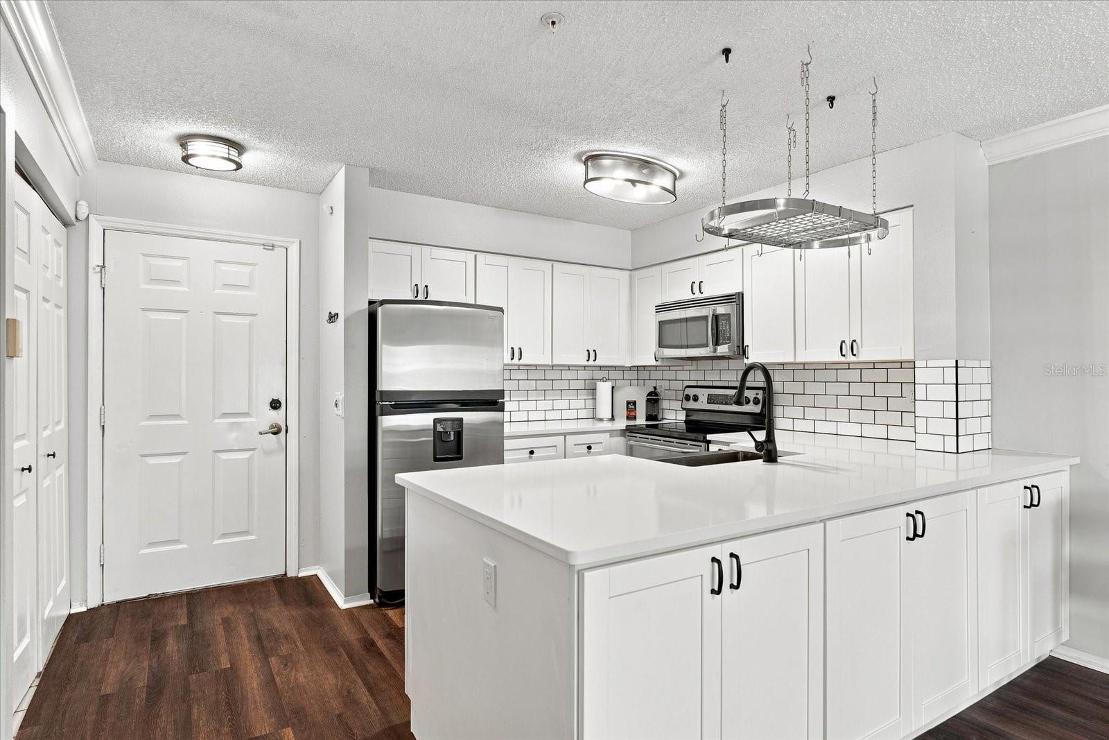 2400 FEATHER SOUND DR #133 — photo 4