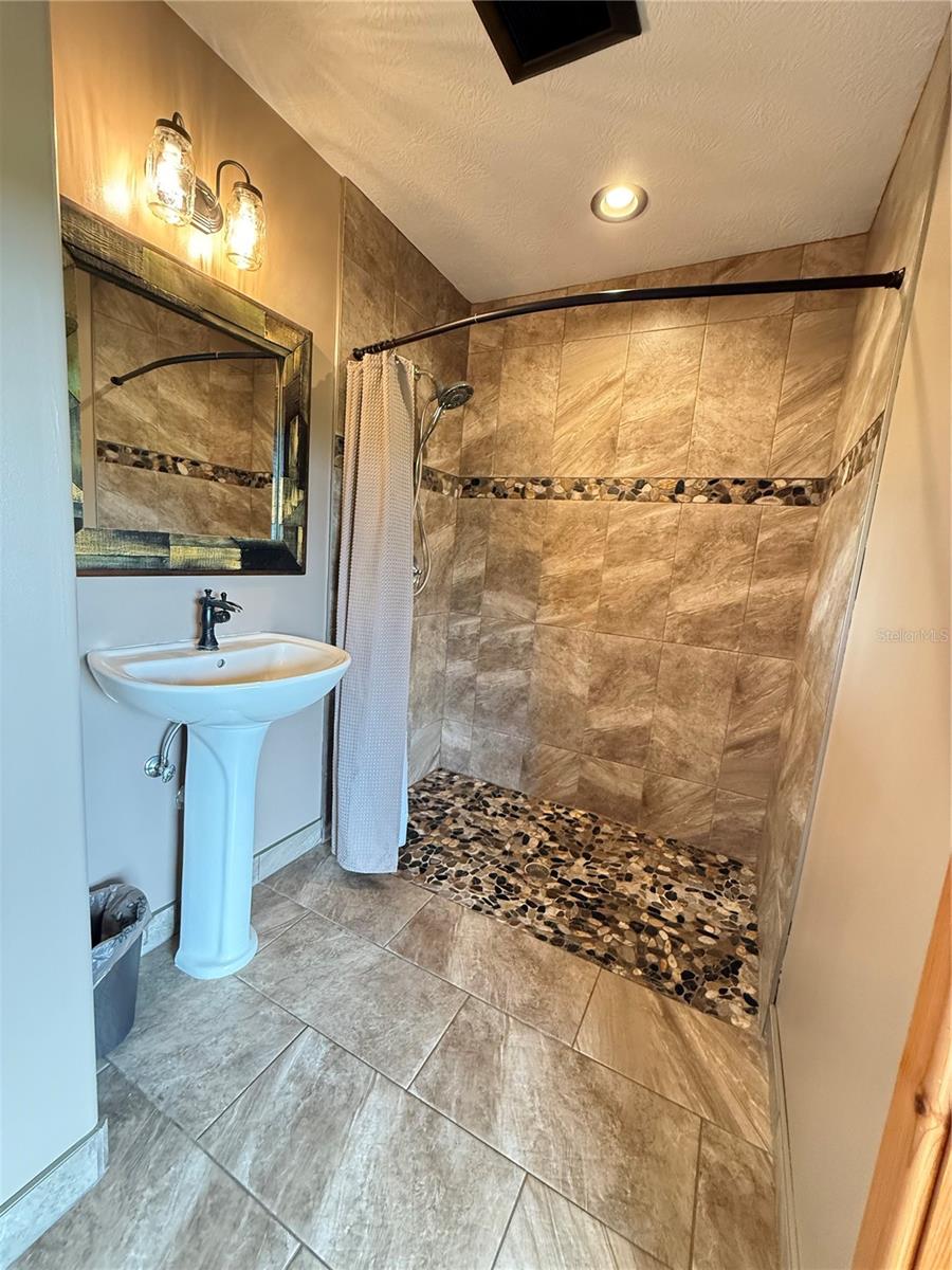 28046 BAYHEAD RD — photo 14