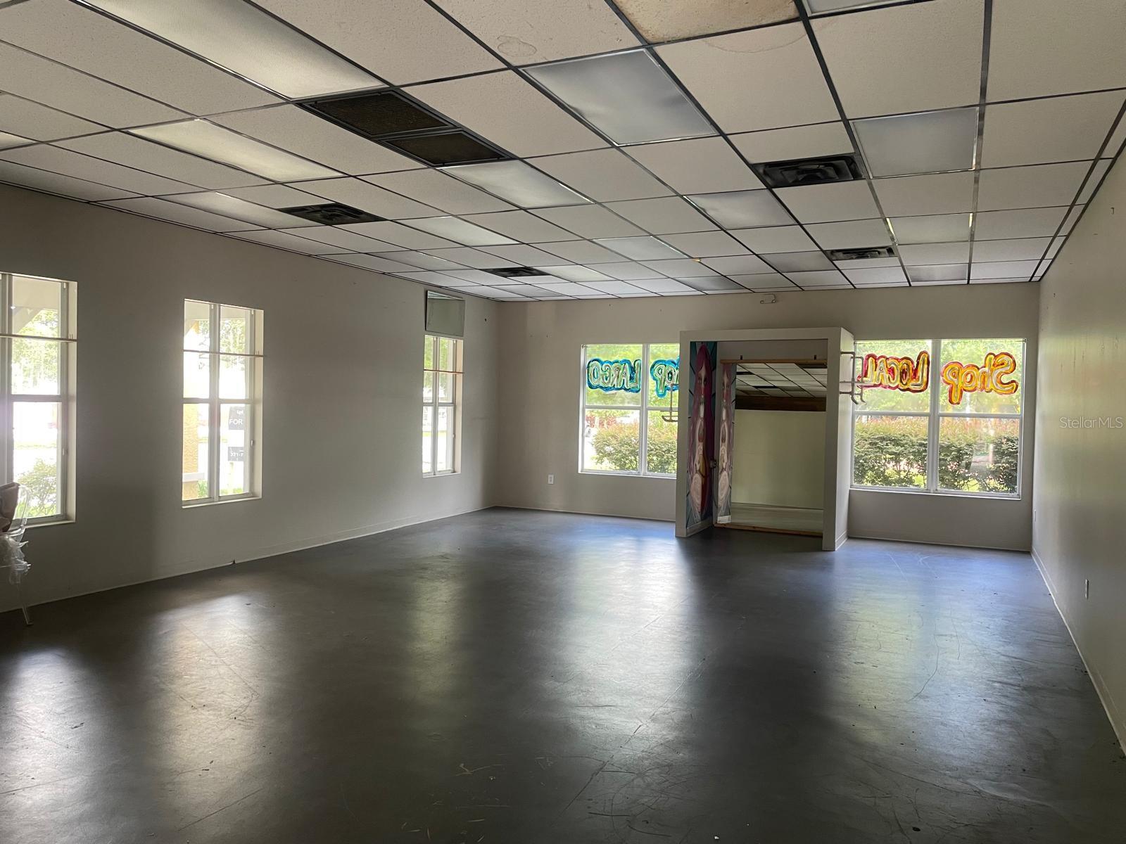 301 W BAY DR #5 — photo 9