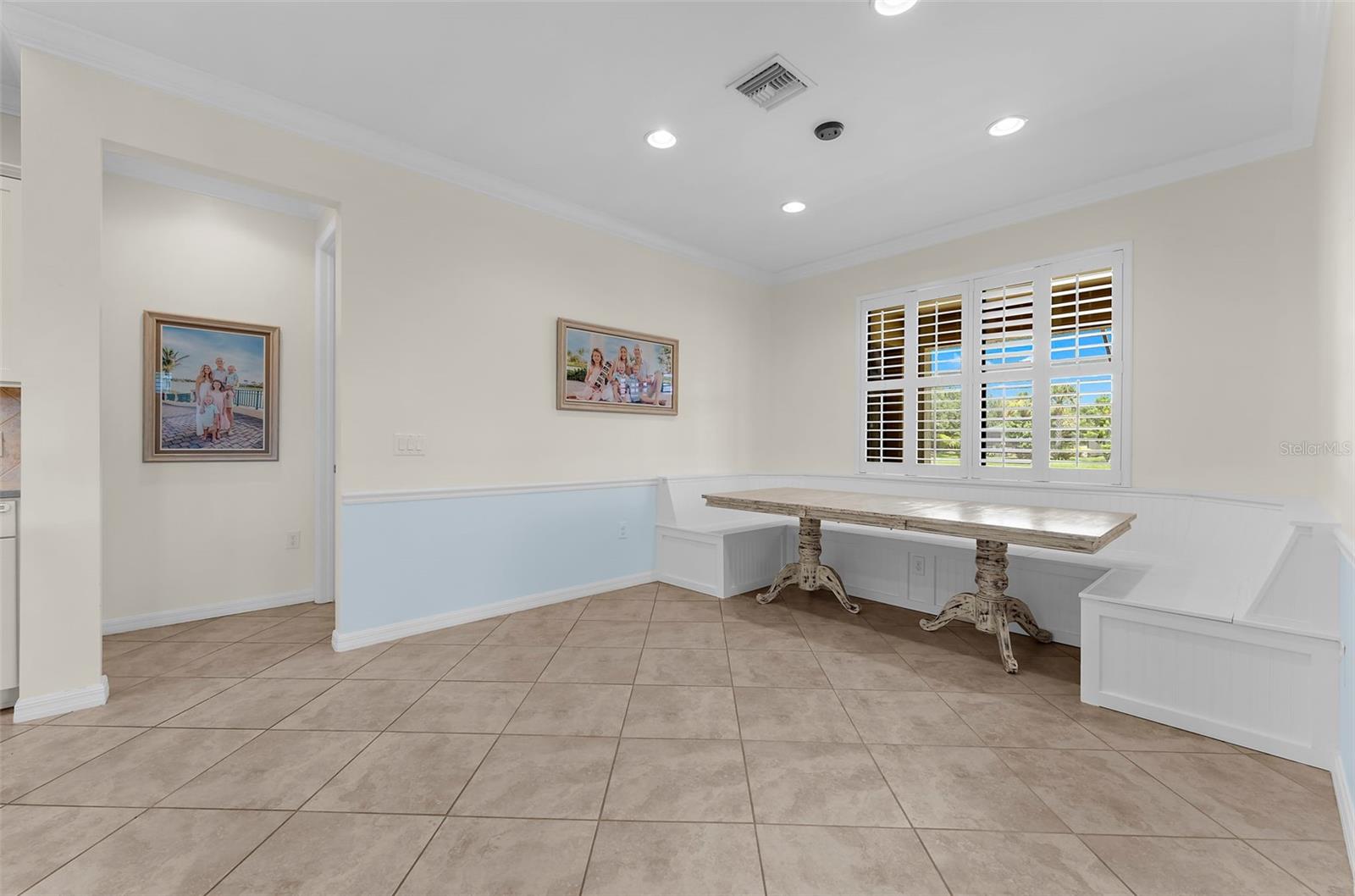 13908 KARINA ST — photo 5