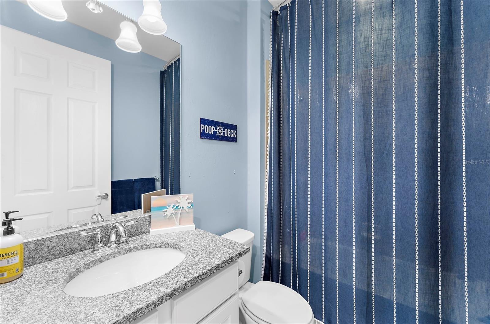 13908 KARINA ST — photo 13