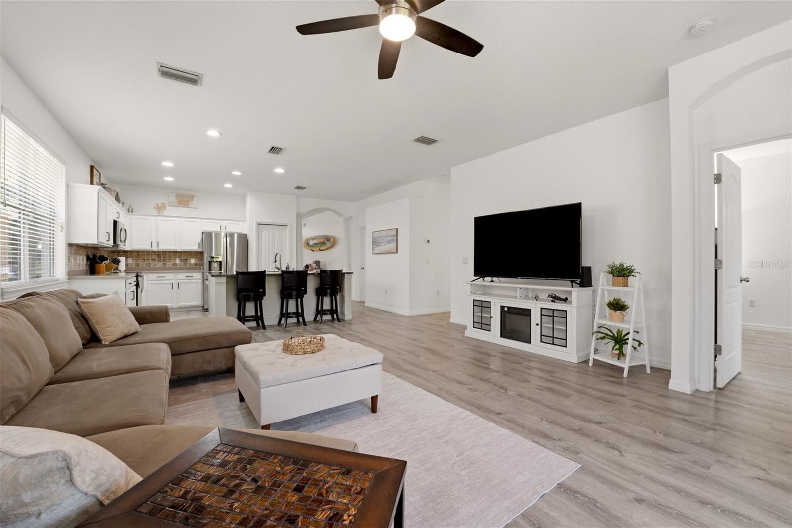 1796 SCARLETT AVE — photo 18