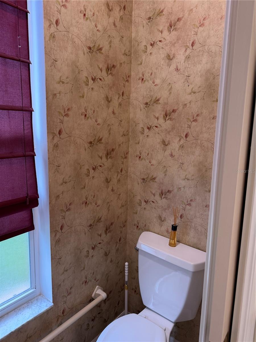 8544 PARK SHORE LN — photo 25