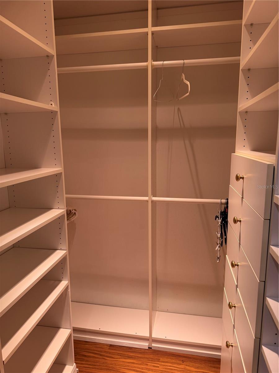 8544 PARK SHORE LN — photo 23