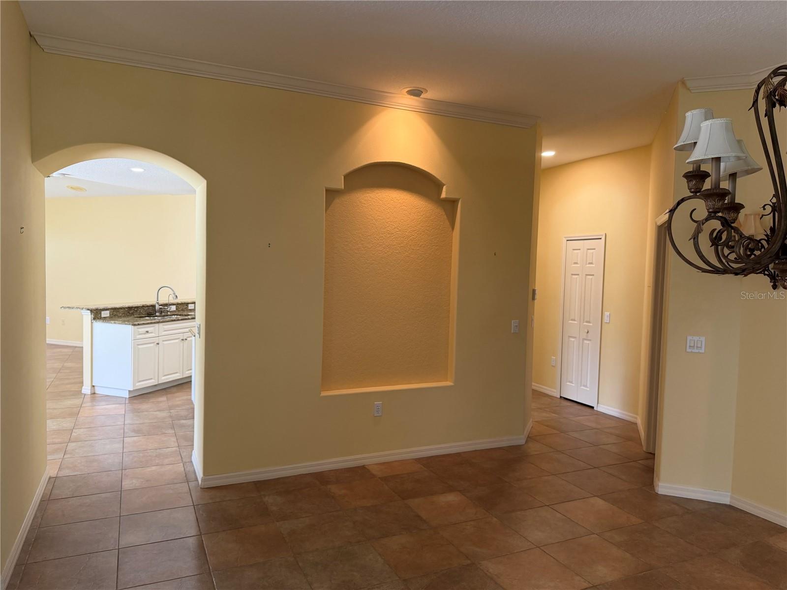 8544 PARK SHORE LN — photo 4