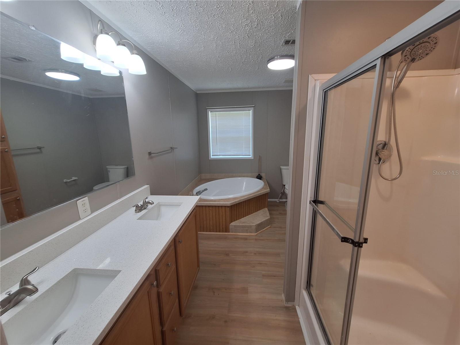 6735 RAVENWOOD ST — photo 11