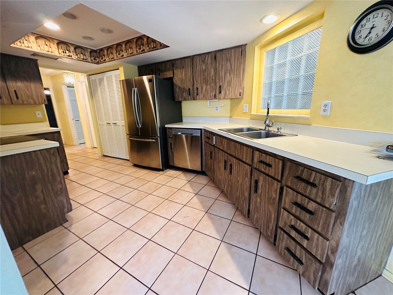 2361 ORANGESIDE RD — photo 2