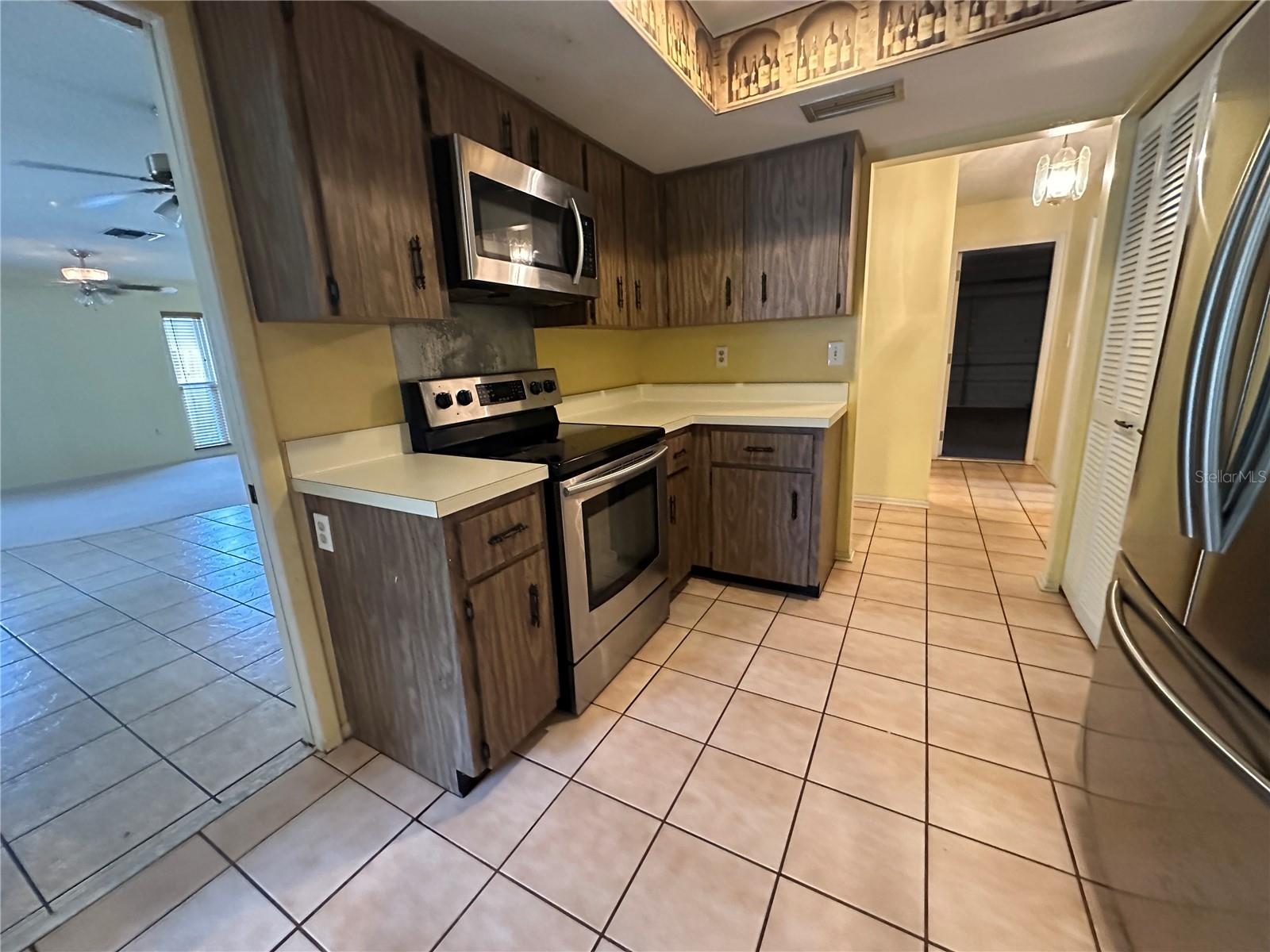 2361 ORANGESIDE RD — photo 6