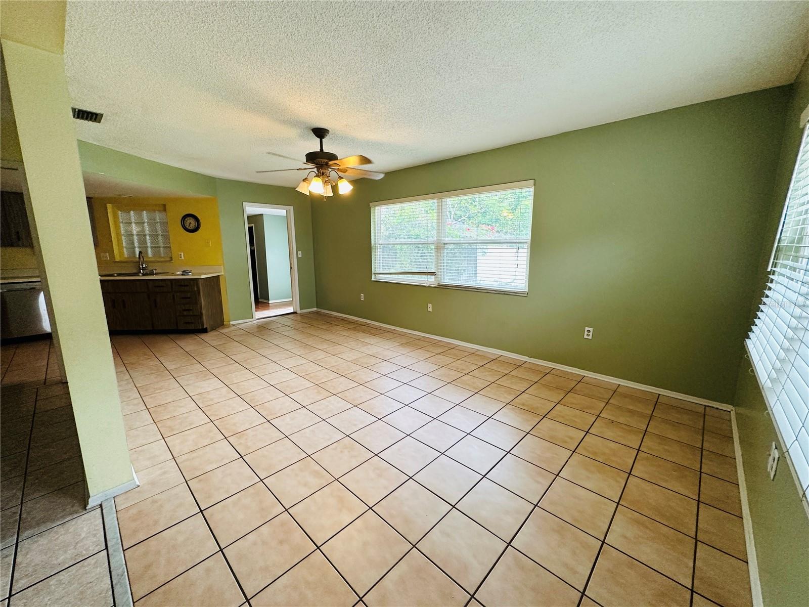 2361 ORANGESIDE RD — photo 7