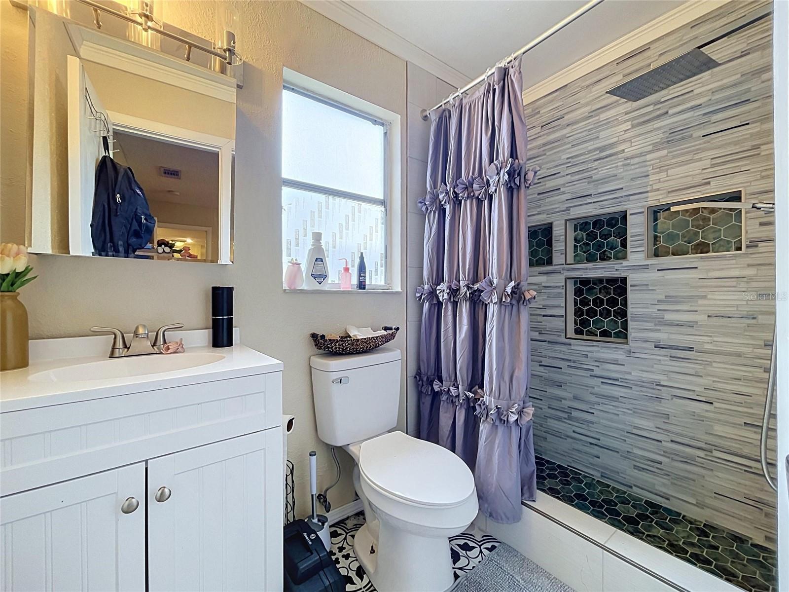 6250 CEDARBROOK DR N — photo 39