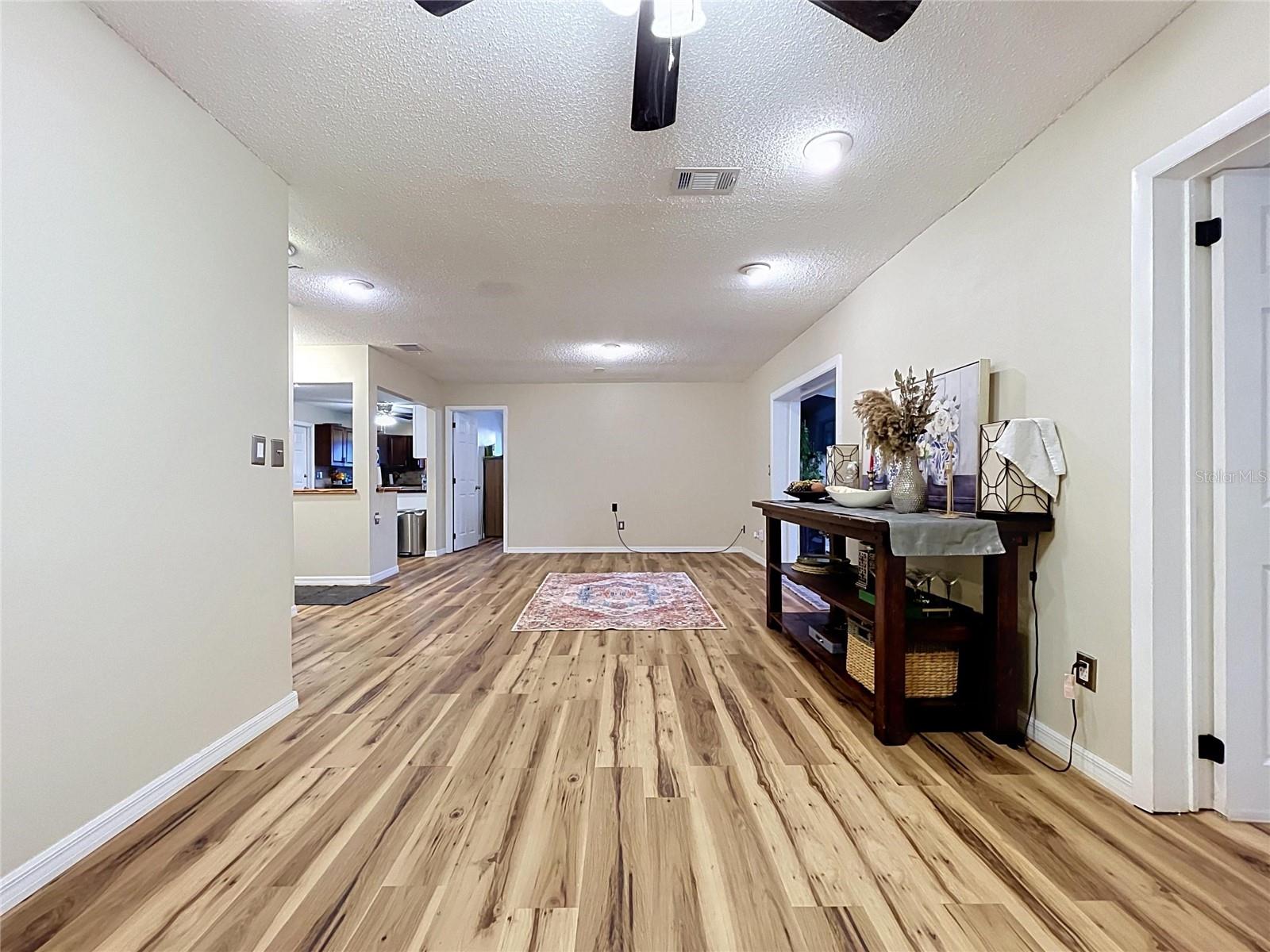 6250 CEDARBROOK DR N — photo 21