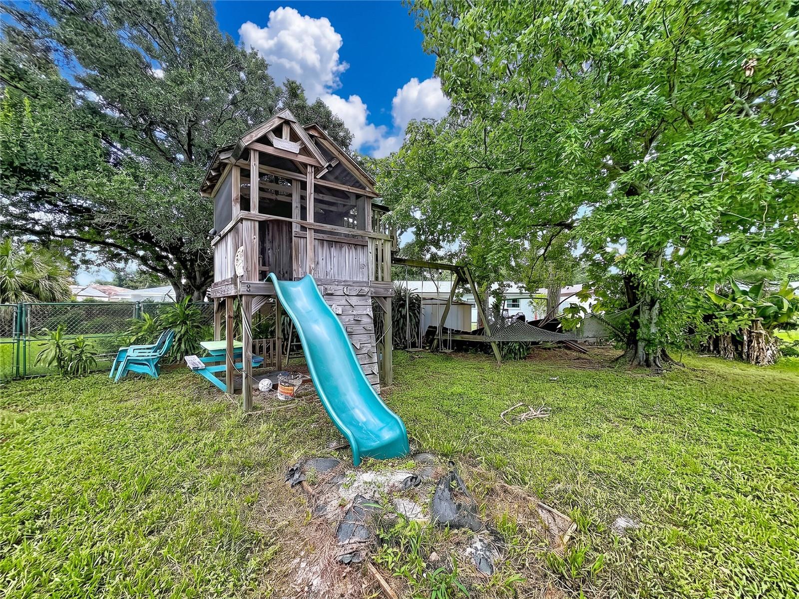 6250 CEDARBROOK DR N — photo 58