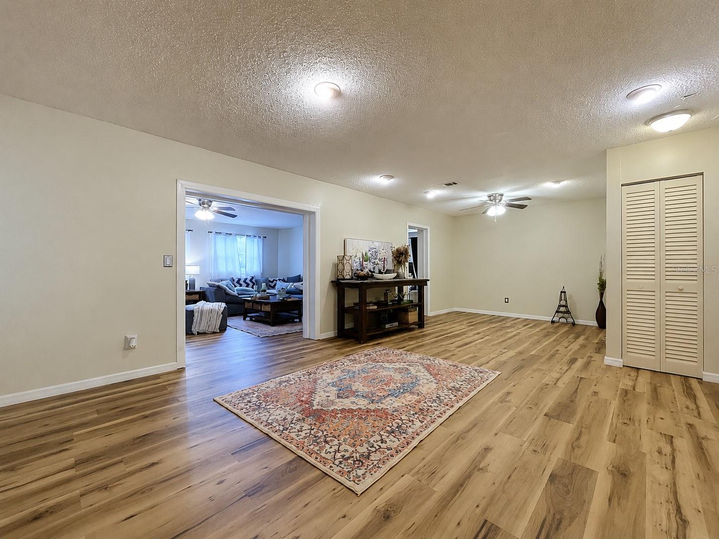6250 CEDARBROOK DR N — photo 18