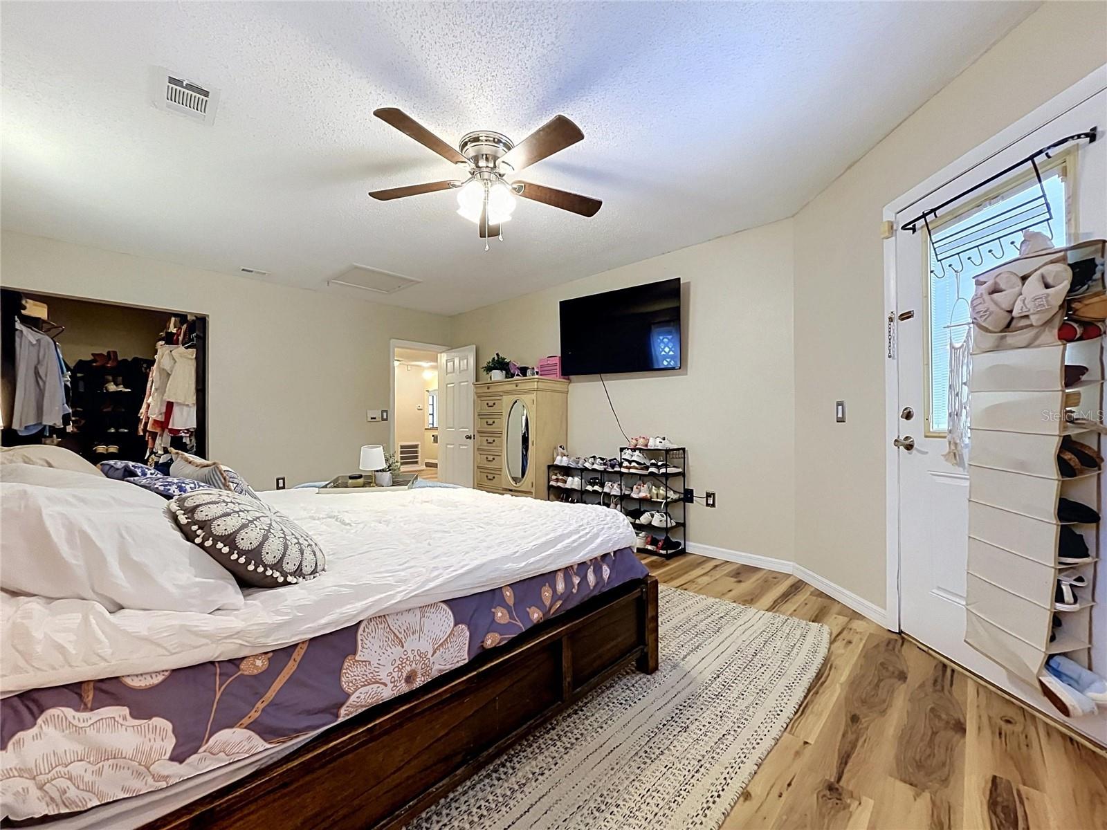6250 CEDARBROOK DR N — photo 29