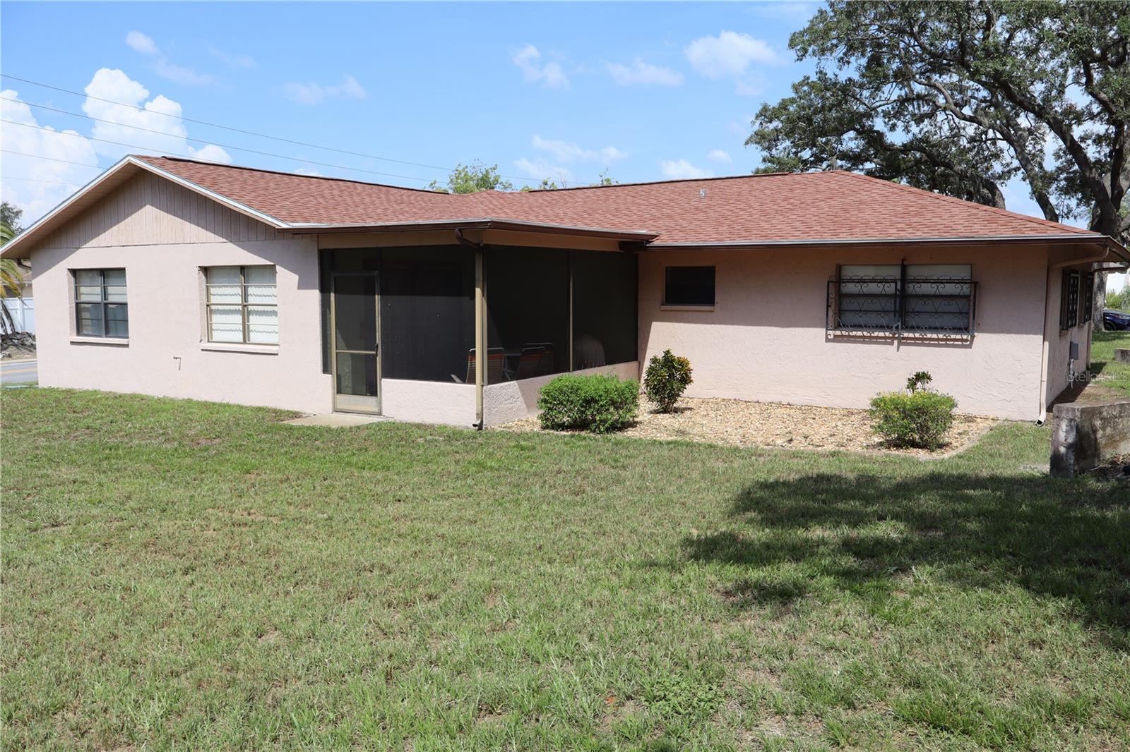 8949 FOREST LAKE DR — photo 4