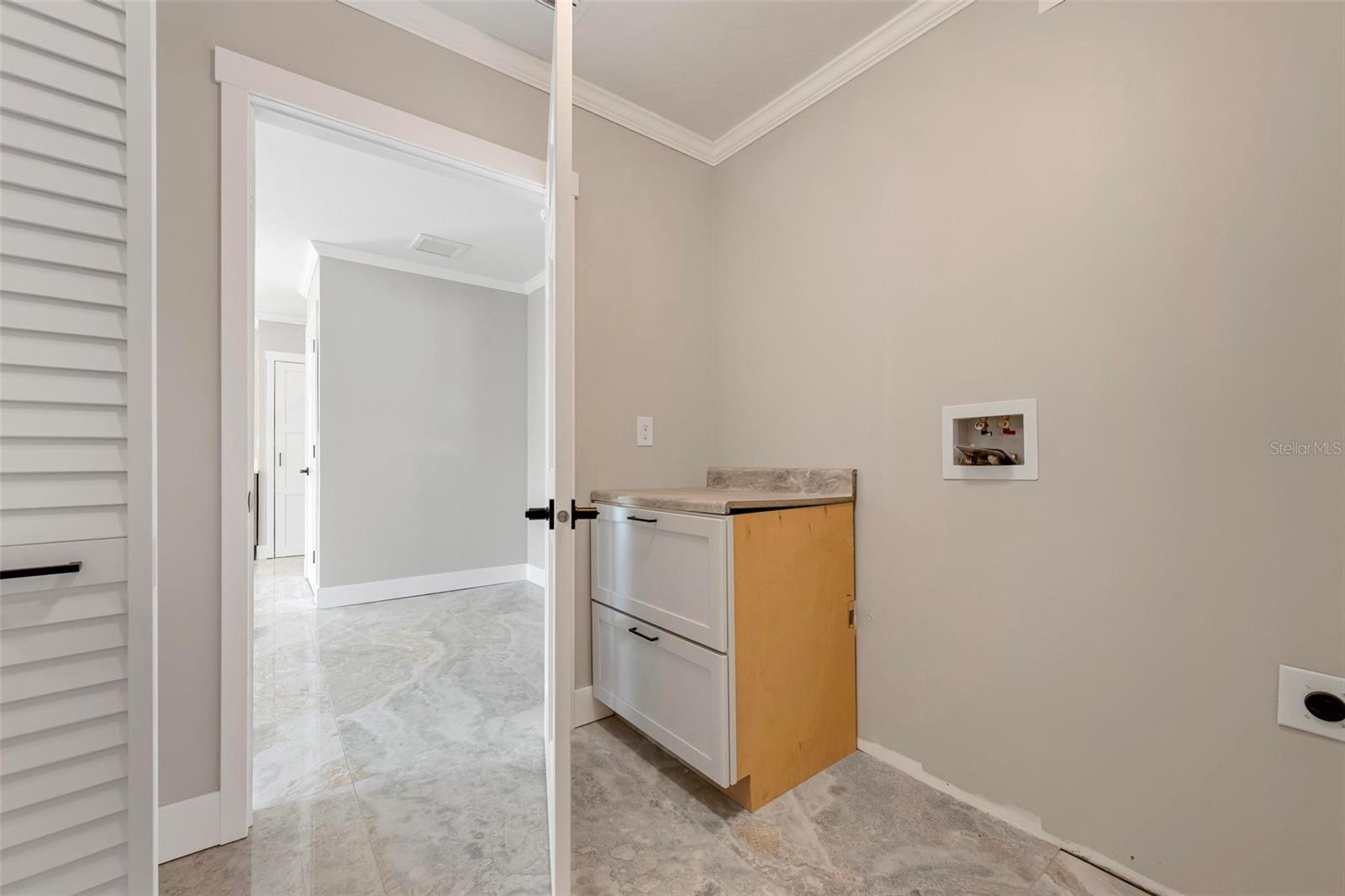 406 88TH AVE — photo 31