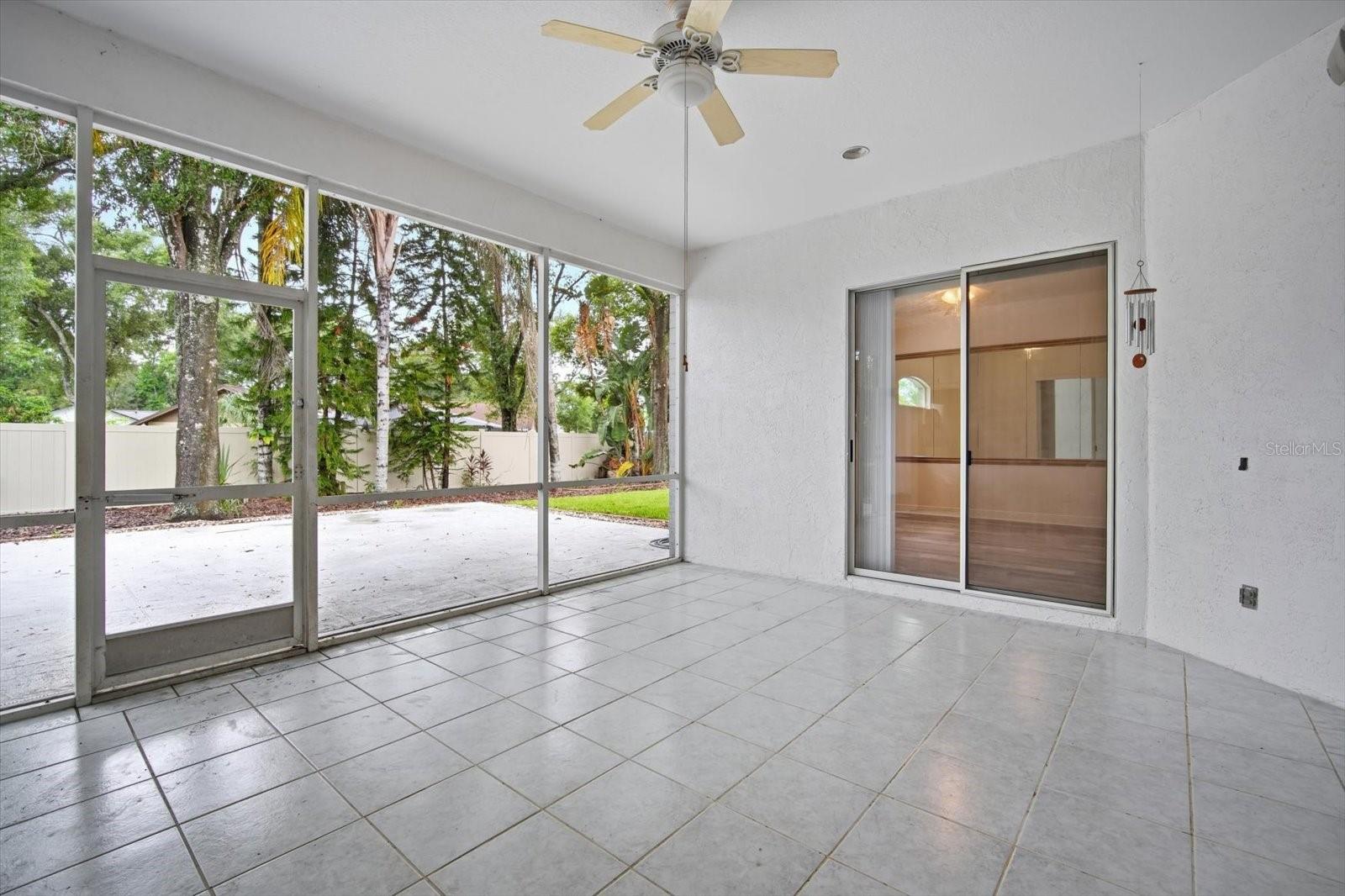 14902 DEVONSHIRE WOODS PL — photo 30
