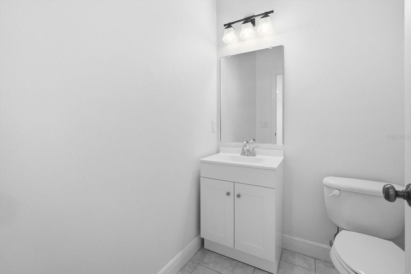 14902 DEVONSHIRE WOODS PL — photo 17