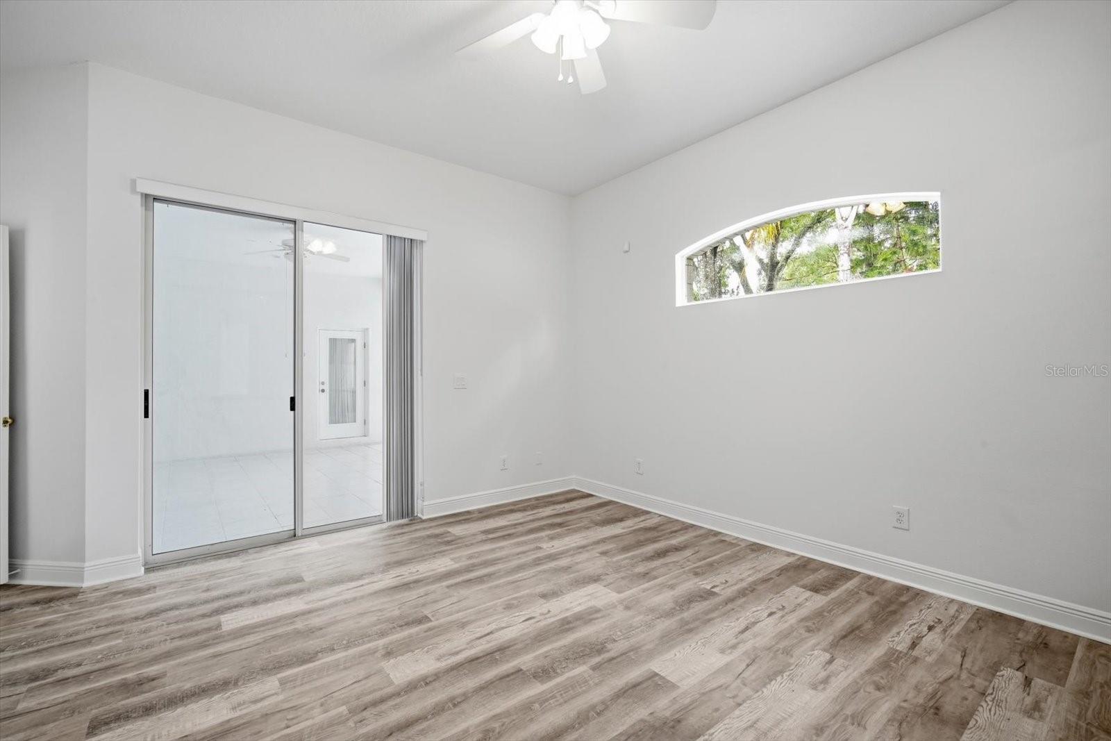 14902 DEVONSHIRE WOODS PL — photo 11
