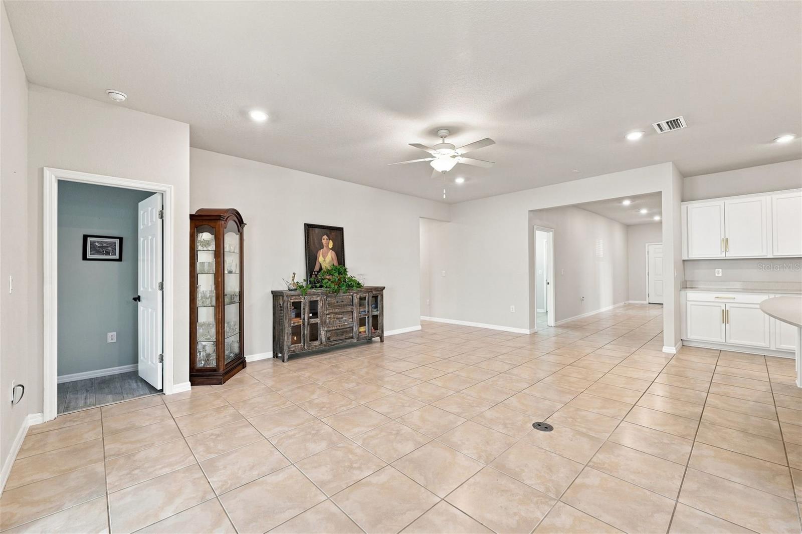 18359 CORTES CREEK BLVD — photo 6