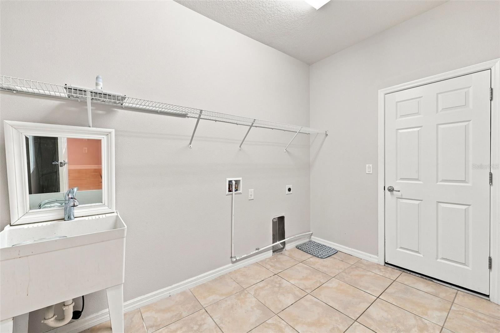 18359 CORTES CREEK BLVD — photo 17
