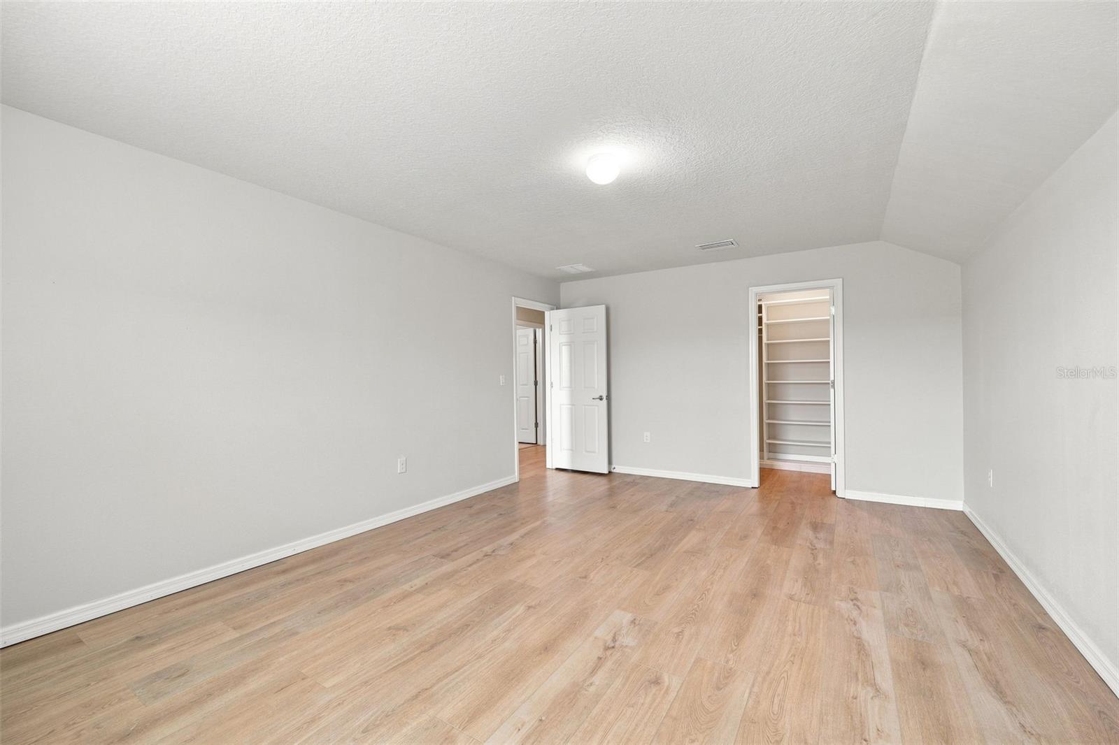 18359 CORTES CREEK BLVD — photo 36