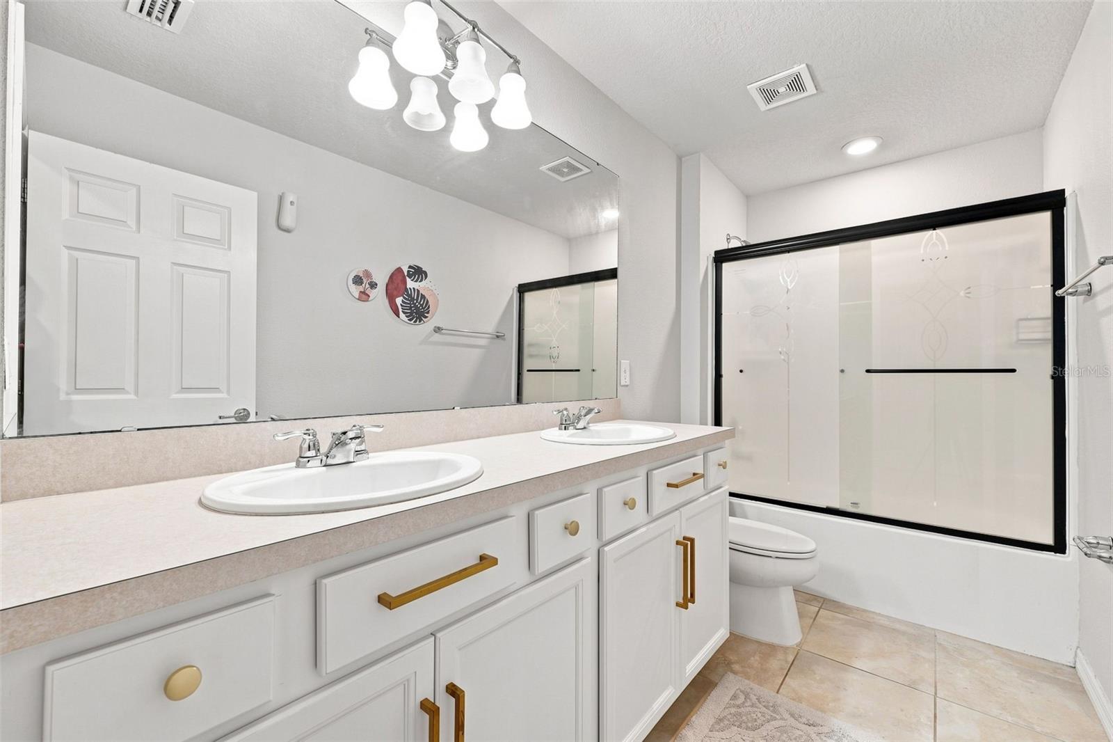 18359 CORTES CREEK BLVD — photo 34