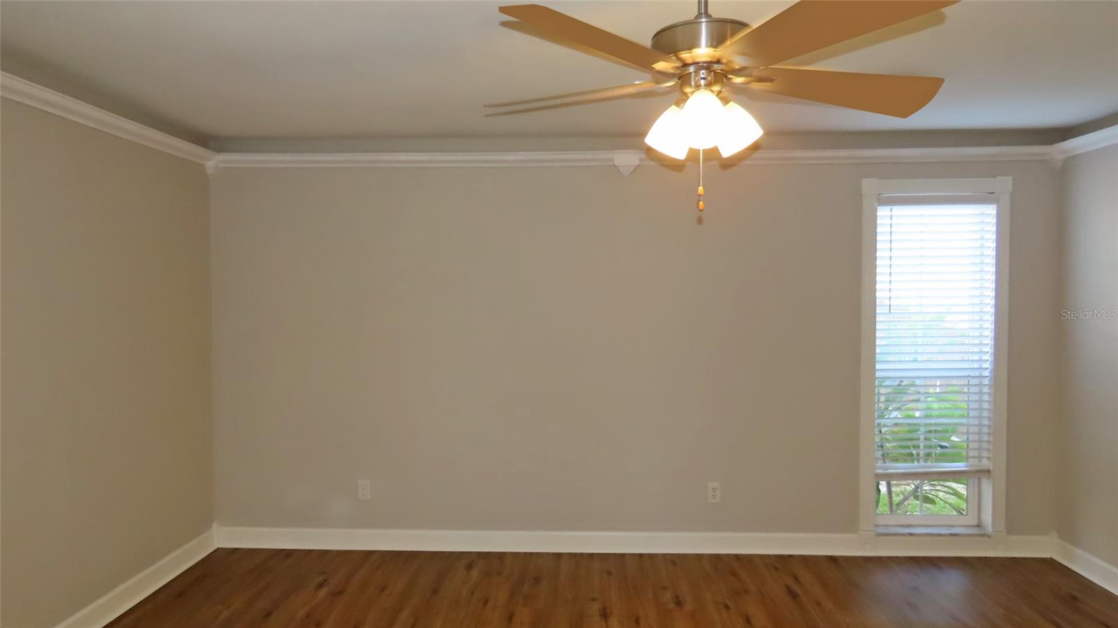 2376 MILLWOOD LN — photo 25