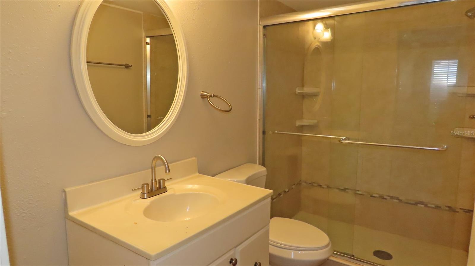 2376 MILLWOOD LN — photo 26