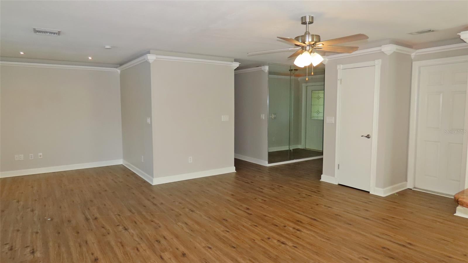 2376 MILLWOOD LN — photo 14