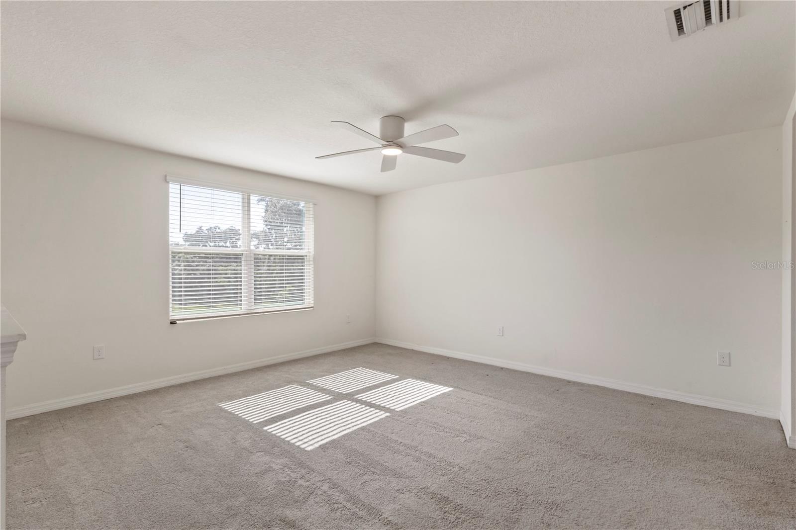 13695 WINEBERRY DR — photo 18