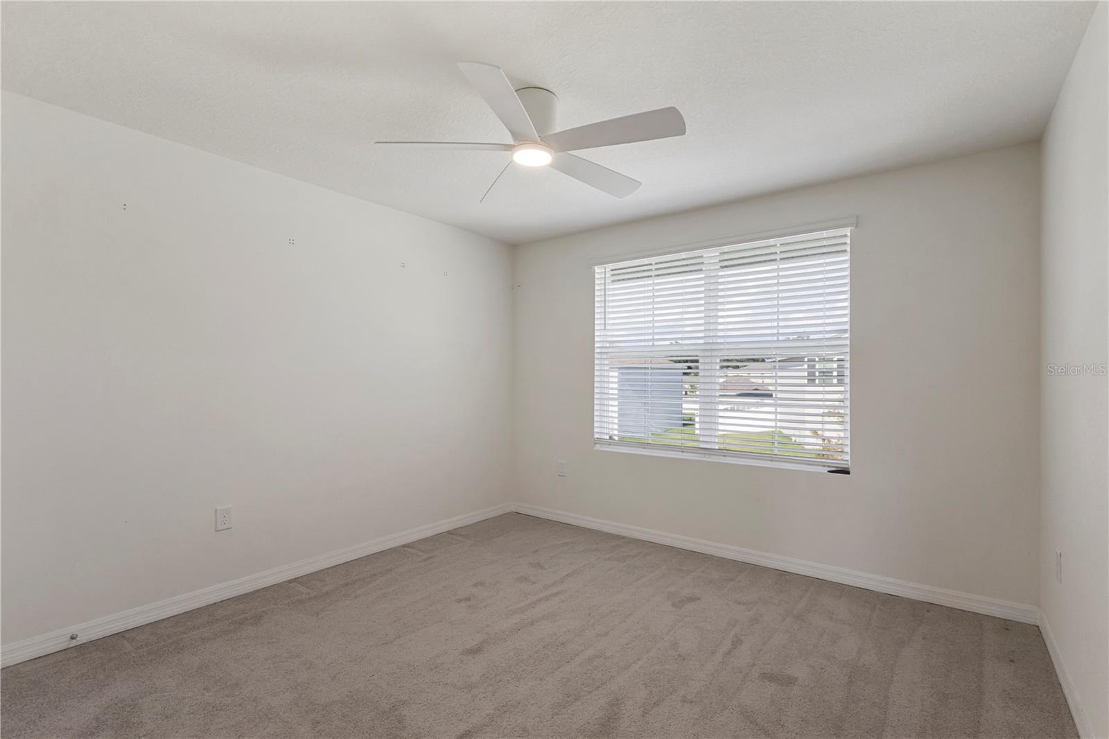 13695 WINEBERRY DR — photo 28