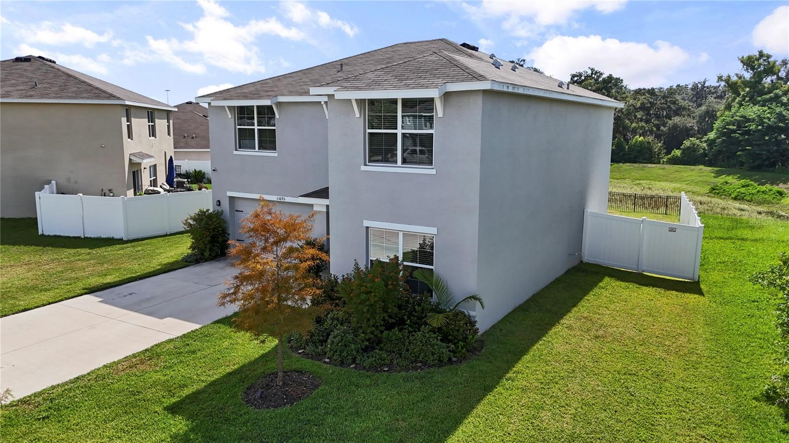 13695 WINEBERRY DR — photo 34