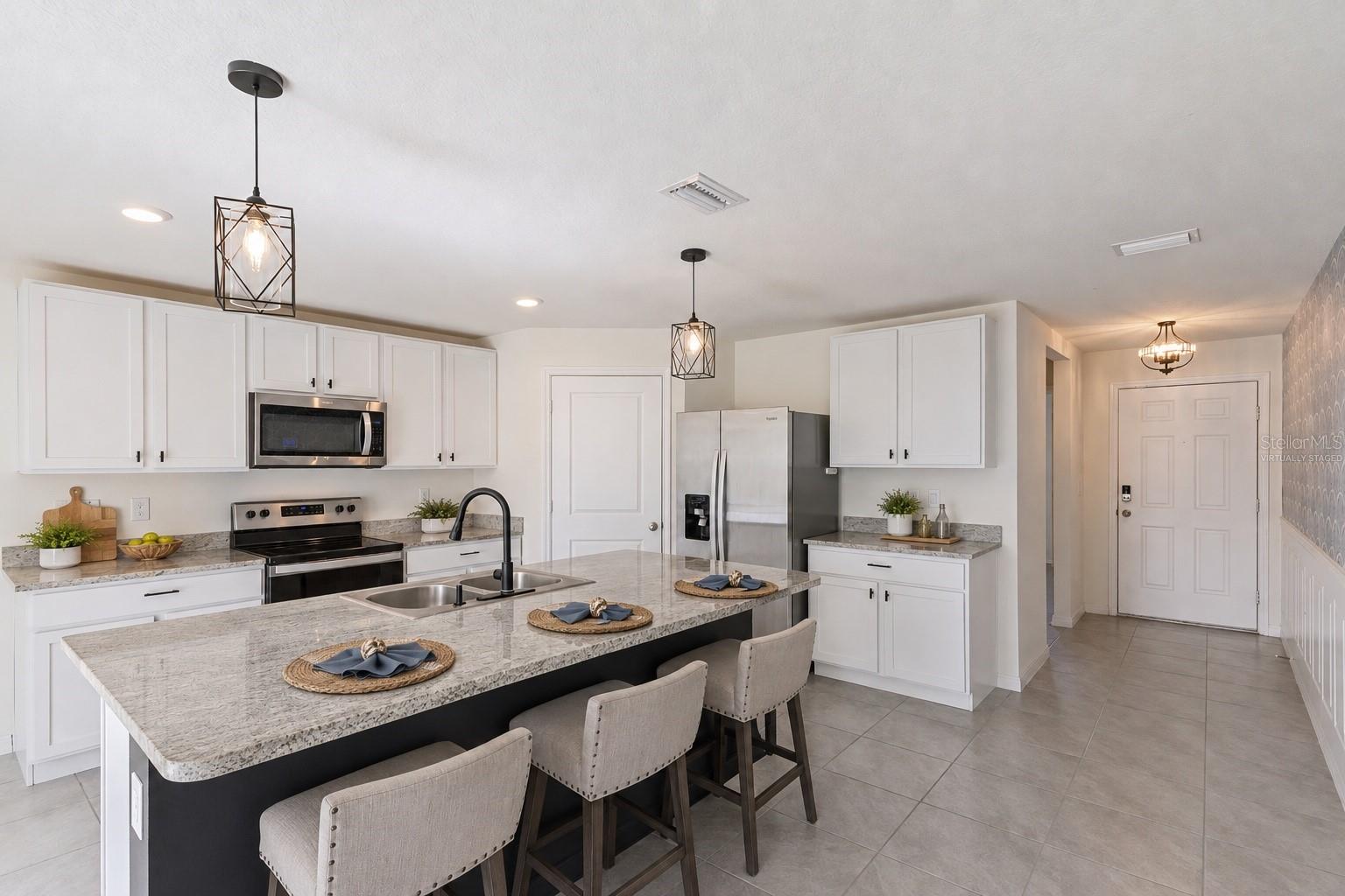13695 WINEBERRY DR — photo 5
