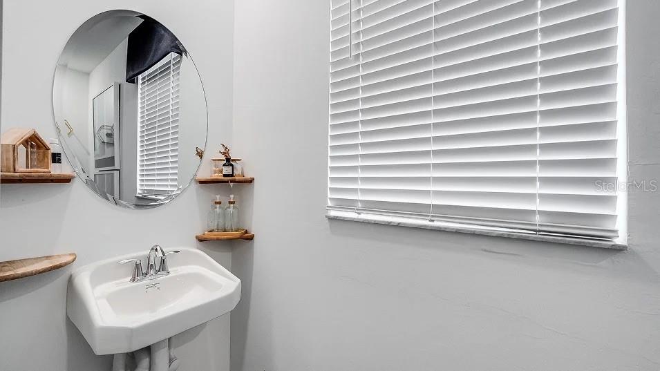 3613 AMBERSWEET XING — photo 18