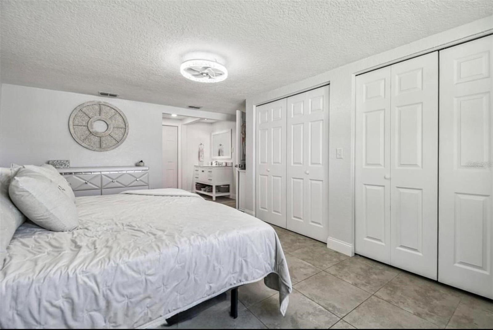 7519 HOLLY LAKE LN — photo 11