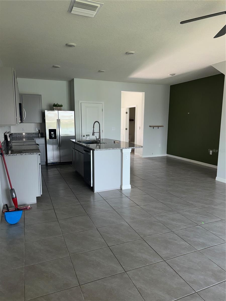 191 MANGROVE SHADE CIR — photo 9