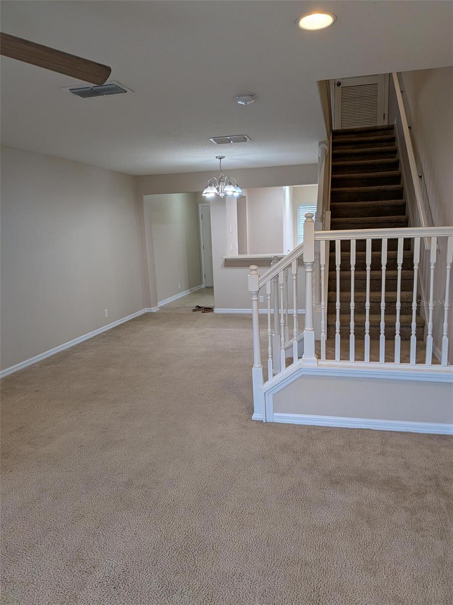 1983 SEARAY SHORE DR — photo 17