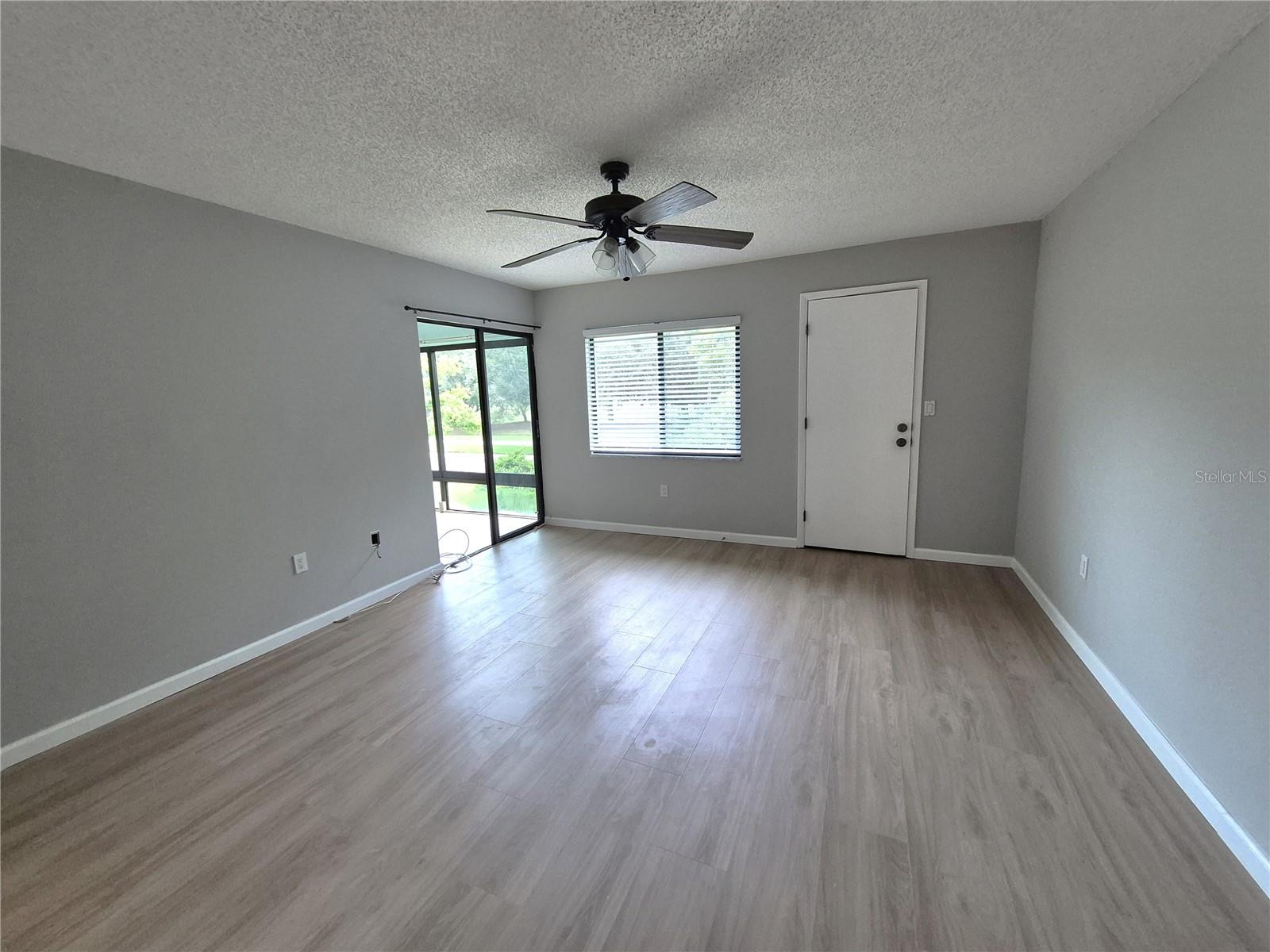 222 CARYL WAY — photo 21