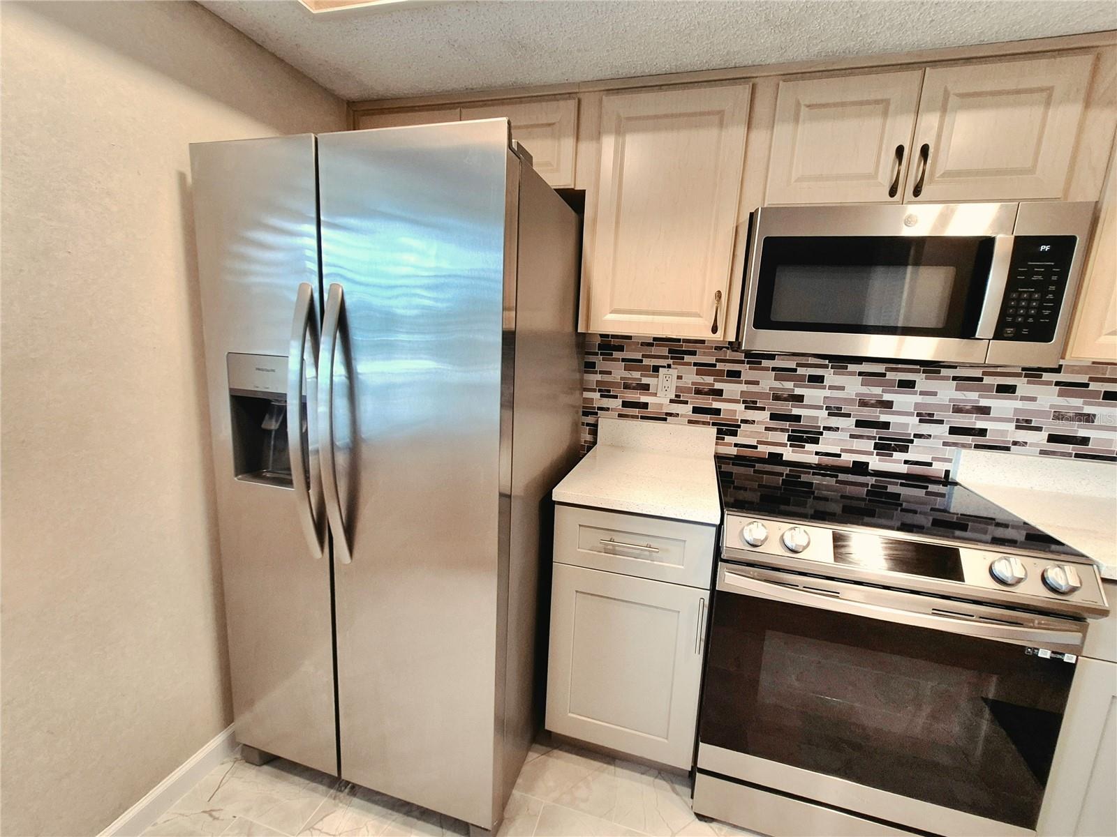 222 CARYL WAY — photo 8