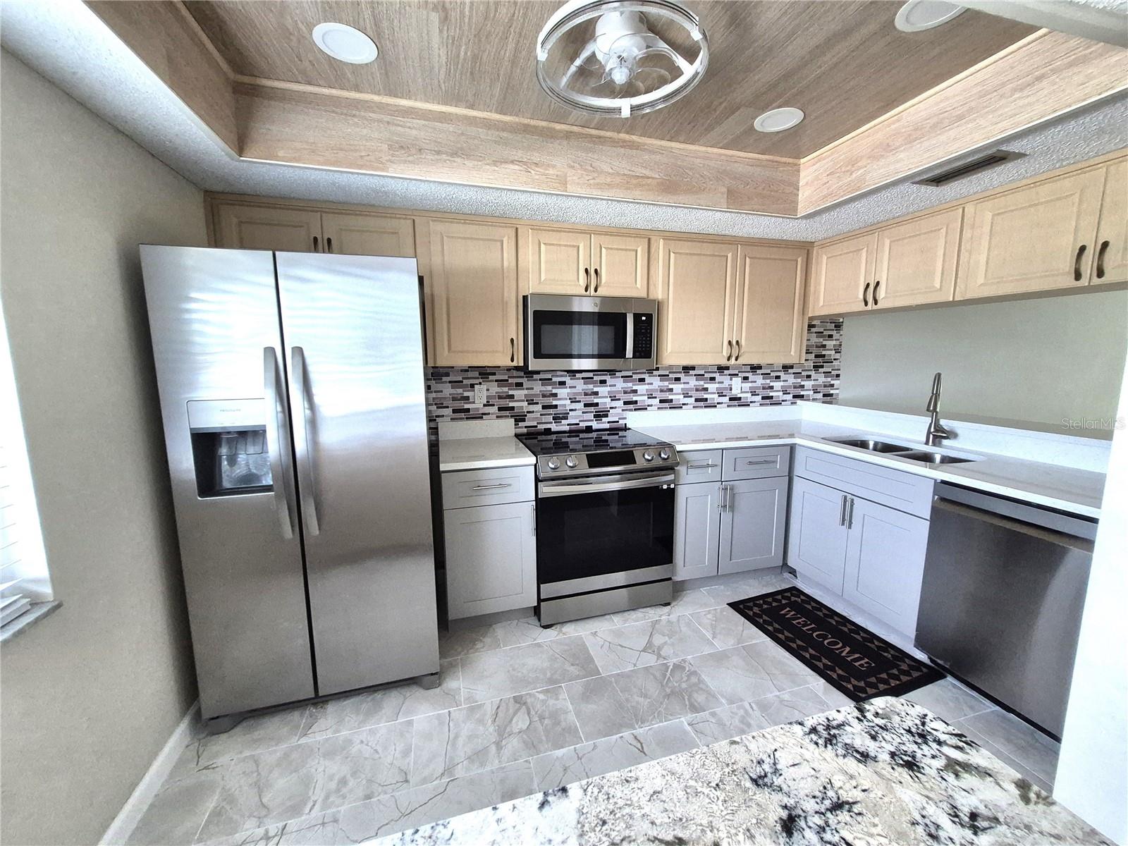 222 CARYL WAY — photo 5