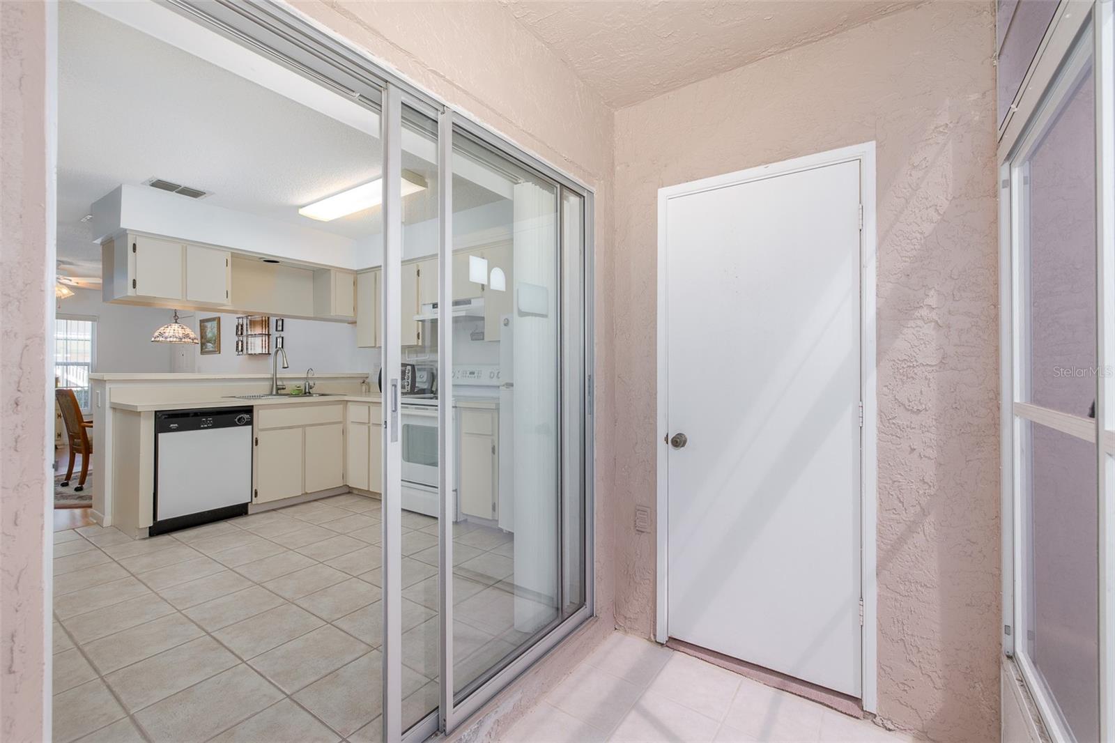 4804 MYRTLE OAK DR #13 — photo 16