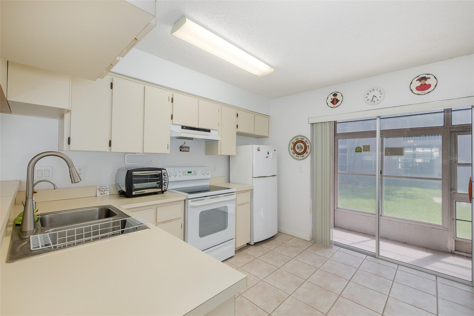 4804 MYRTLE OAK DR #13 — photo 14